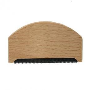 Cashmere comb in wooden